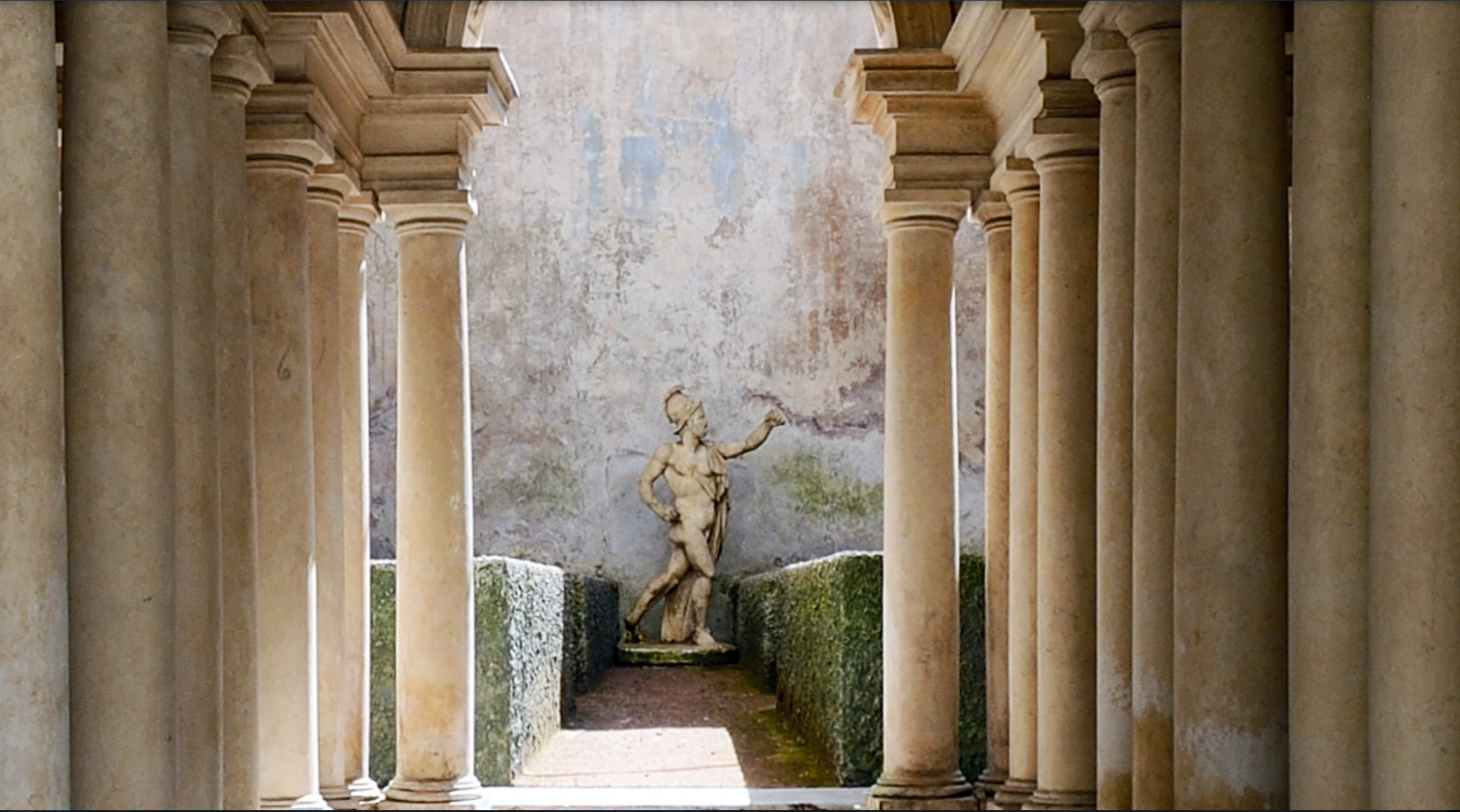 Borromini forced perspective illusion